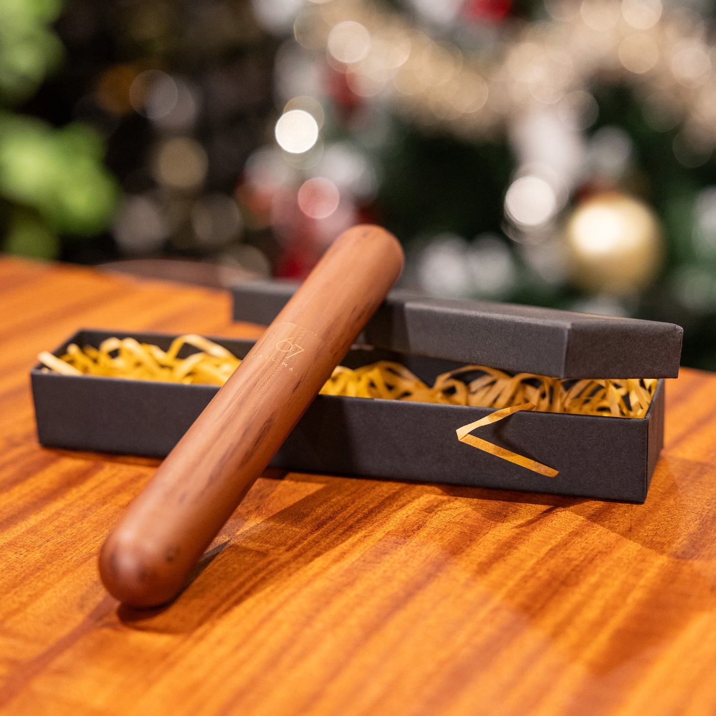 67 Pall Mall Cigar Holder